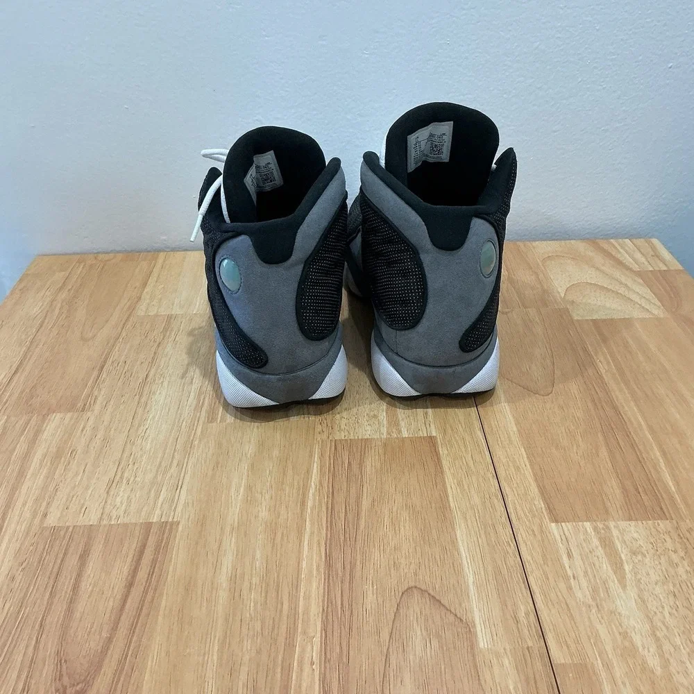 Air Jordan 13 Retro‎ Black University Red Men's Size 11 Used Original Box